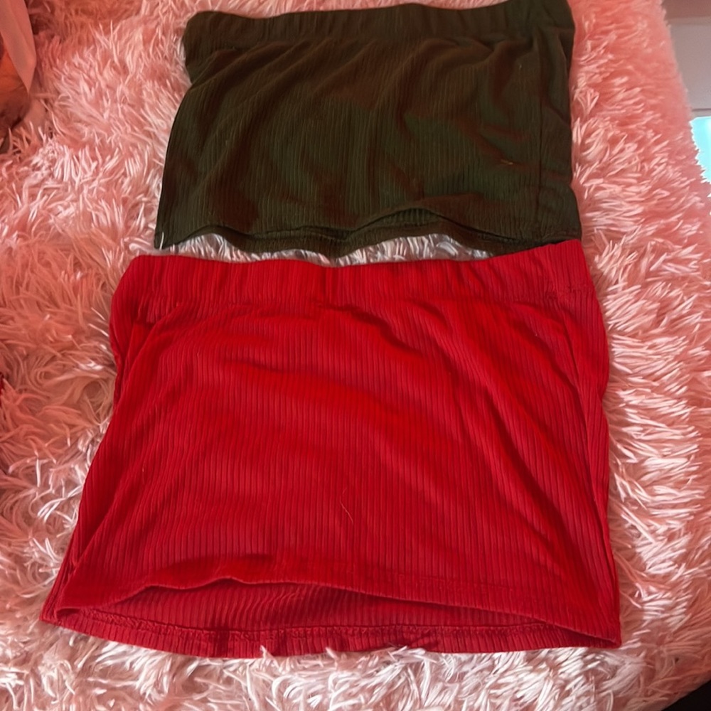Dark green and red tube top